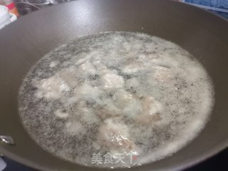 红煨牛肉的做法步骤：4