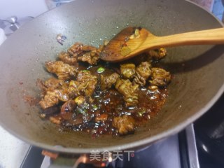 红煨牛肉的做法步骤：11