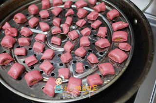 9个月以上辅食迷你肉松夹心馒头的做法步骤：8