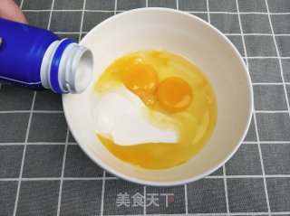 不用打发的酸奶蛋糕，又香又嫩的做法步骤：2