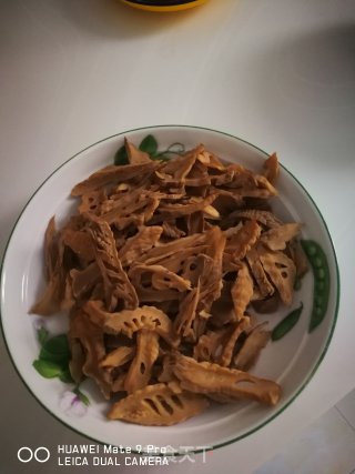 肉炒干笋的做法步骤：2