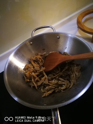 肉炒干笋的做法步骤：7