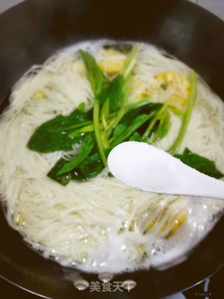 青菜鸡蛋面条的做法步骤：7