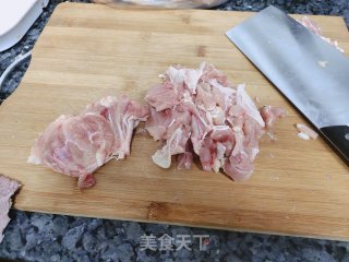 辣子鸡的做法步骤：1