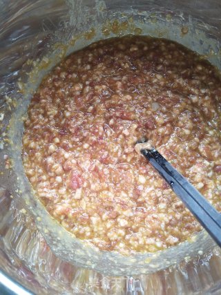 白菜猪肉馅发面包子的做法步骤：5