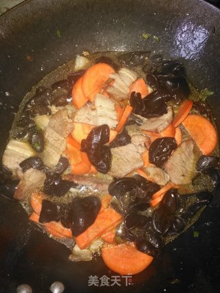 黑木耳烧肉片的做法步骤：8