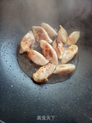 香脆煎饺的做法步骤：10