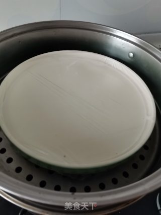 馿打滚，老北京的特色点心，疫情期间出不了门，那就吃点北京的小吃，满足下呗的做法步骤：3