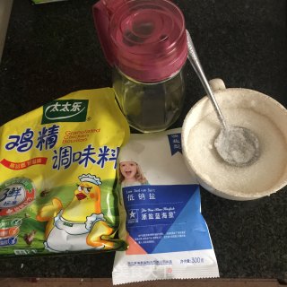 马兰头炒香干笋丁的做法步骤：2