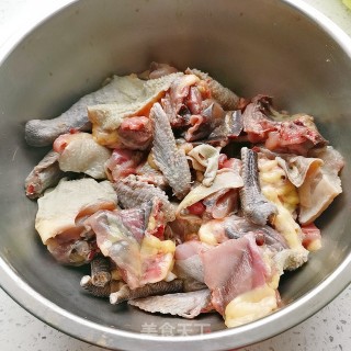 乌鸡汤的做法步骤：1