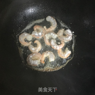 糖醋虾仁的做法步骤：4