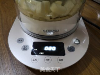 冰糖梨汁的做法步骤：5
