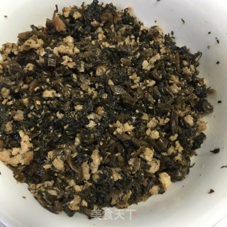 梅干菜肉末焖饭的做法步骤：2