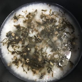 梅干菜肉末焖饭的做法步骤：4