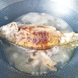 剁椒黄花鱼的做法步骤：6