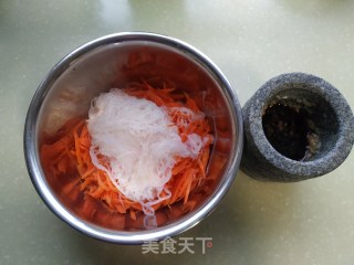 凉拌胡萝卜的做法步骤：5