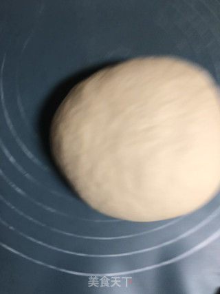 手工面条的做法步骤：2