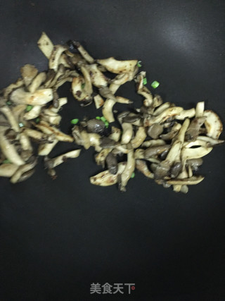 孜然姬菇的做法步骤：5