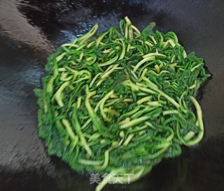 清炒马兰头的做法步骤：5