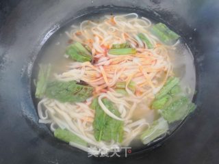 莴笋叶汤面的做法步骤：7