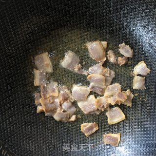 腊肉炒菜苔的做法步骤：3