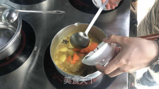 咖喱土豆牛肉的做法步骤：5