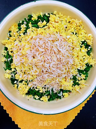 韭菜虾皮酿油豆泡的做法步骤：2