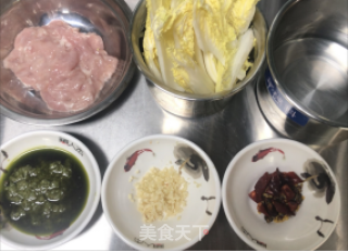 藤椒水煮肉的做法步骤：2