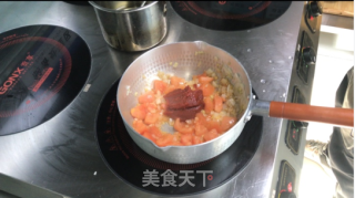 番茄洋葱蛋花汤的做法步骤：3