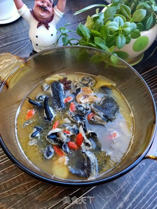 枸杞干蘑菇乌鸡汤的做法步骤：11