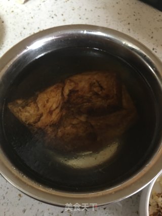 梅菜扣肉的做法步骤：4