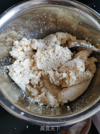 豆腐渣炒韭菜的做法步骤：3