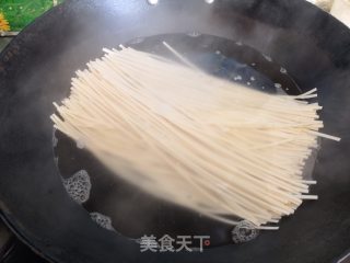 干拌面的做法步骤：1