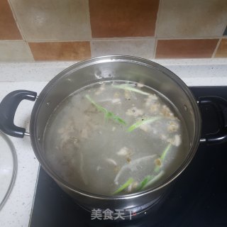 暖胃滋补羊肉汤的做法步骤：6