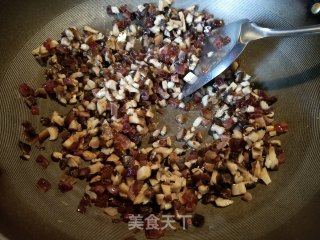 腊味香芋饭的做法步骤：8