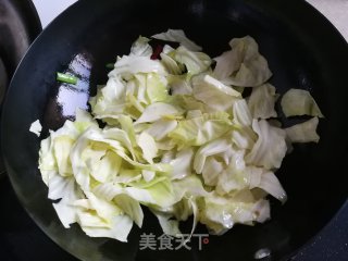 包菜炒粉丝的做法步骤：6