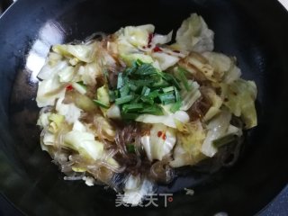 包菜炒粉丝的做法步骤：8