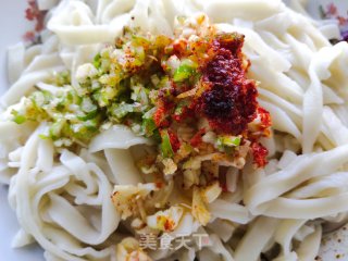 葱油拌面的做法步骤：7