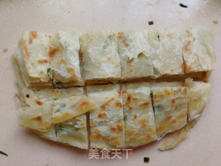 葱花油饼的做法步骤：24
