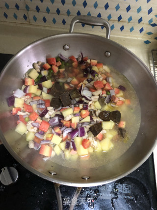 鸡肉鲜蔬咖喱羹（边角料做大餐）的做法步骤：5