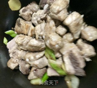 黄焖排骨的做法步骤：3