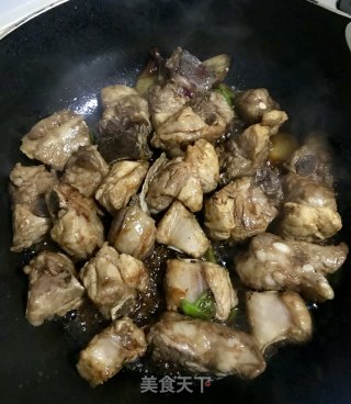 黄焖排骨的做法步骤：4