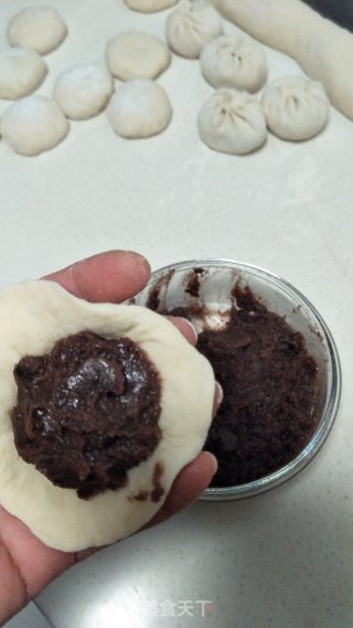 奶香豆沙包的做法步骤：4