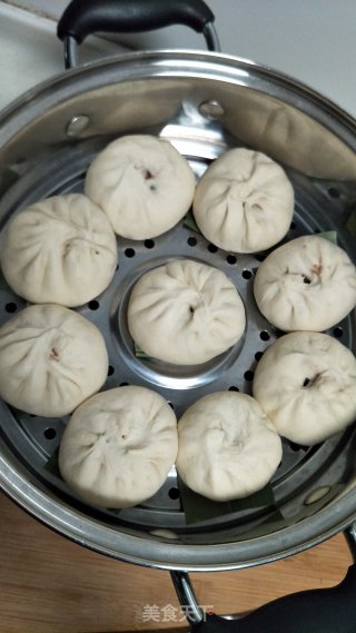 奶香豆沙包的做法步骤：7