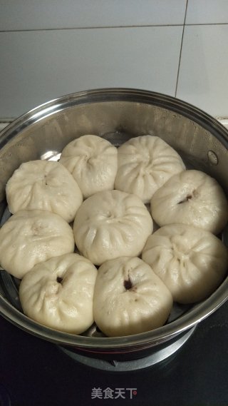 奶香豆沙包的做法步骤：8