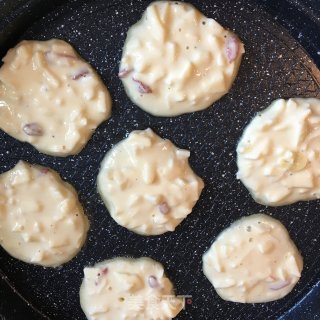 苹果丁烙饼的做法步骤：7