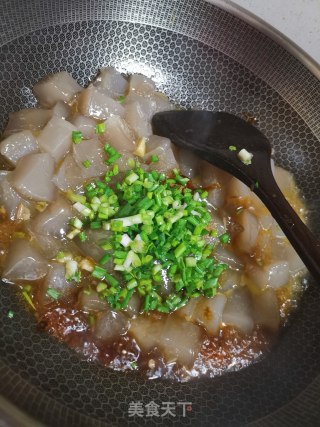 家常炒凉粉的做法步骤：5