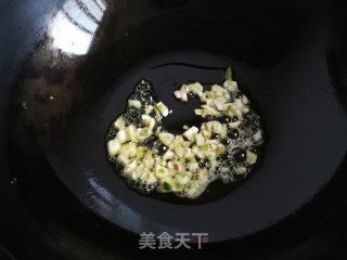红花草炒蛋的做法步骤：6