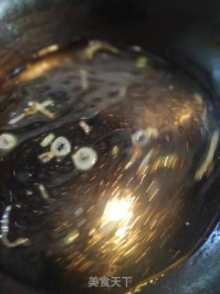 金针菇鸡蛋汤的做法步骤：2