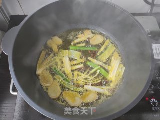 牛肉水饺的做法步骤：2